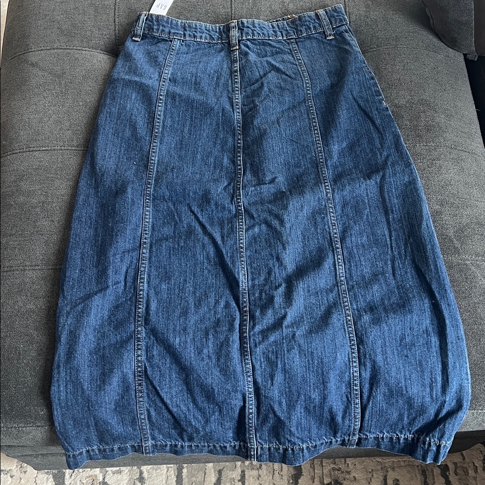NWT GAP Factory Denim Button-Front Midi Skirt. - Picture 3 of 4